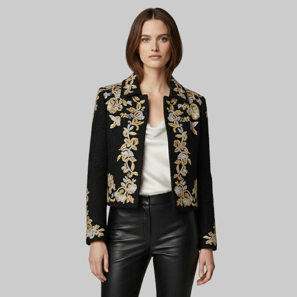 Haftowana krótka dopasowana kurtka